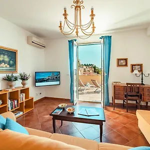 Taoapartments - Casa Vittoria Appartement